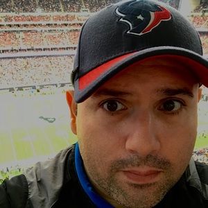 Meet your Posher, Leonides